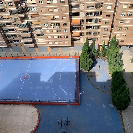 Habitacion Con Cama Individual, Piso Compartido En Avenida Blasco Ibanez Valencia Eksteriør bilde