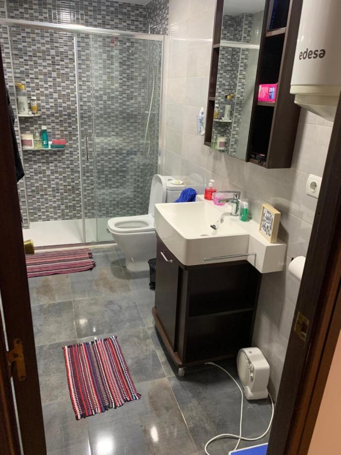 Habitacion Con Cama Individual, Piso Compartido En Avenida Blasco Ibanez Valencia Eksteriør bilde