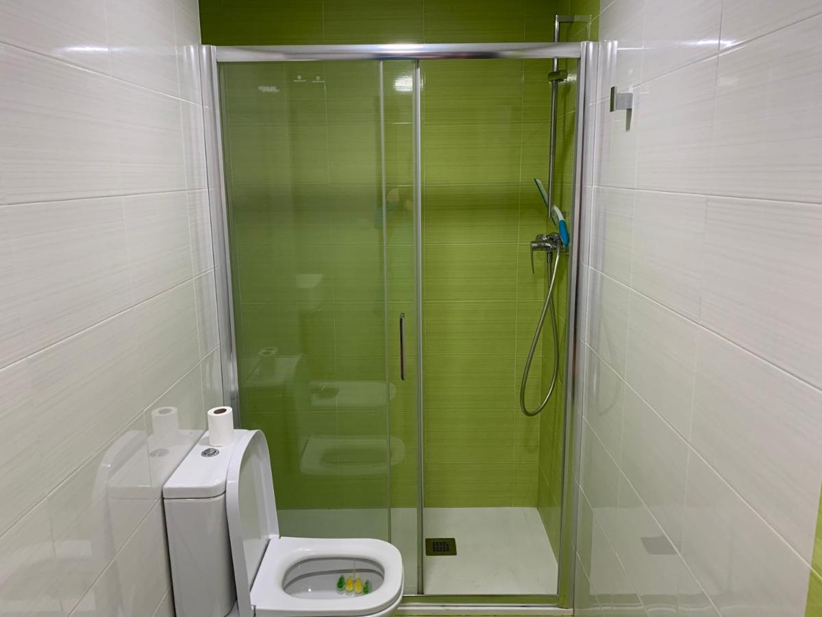Habitacion Con Cama Individual, Piso Compartido En Avenida Blasco Ibanez Valencia Eksteriør bilde